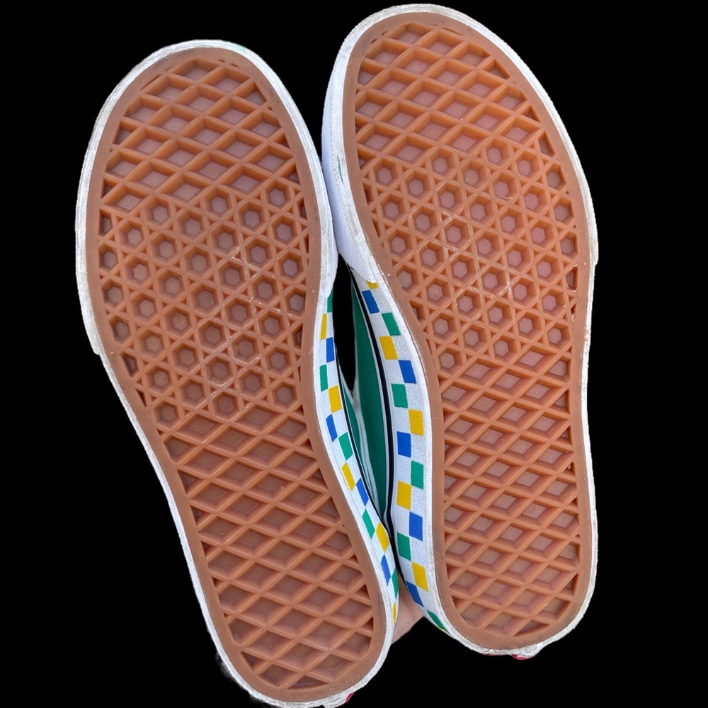Vans - Picture 9 of 9